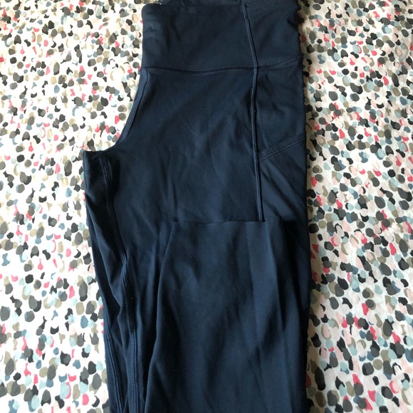 Lululemon running tights - Picture 4 of 4